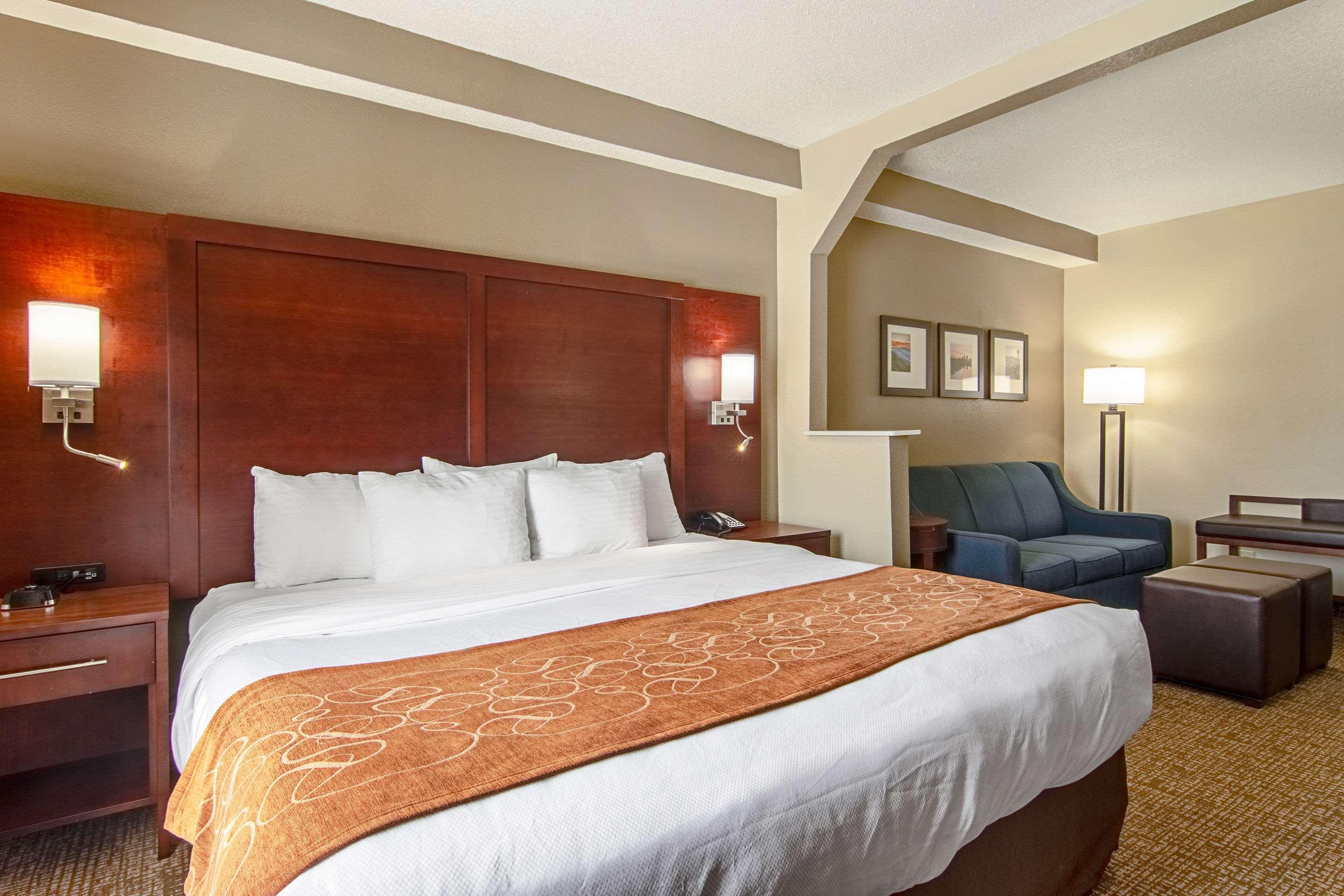 Comfort Suites Knoxville Airport Алкоа Екстериор снимка