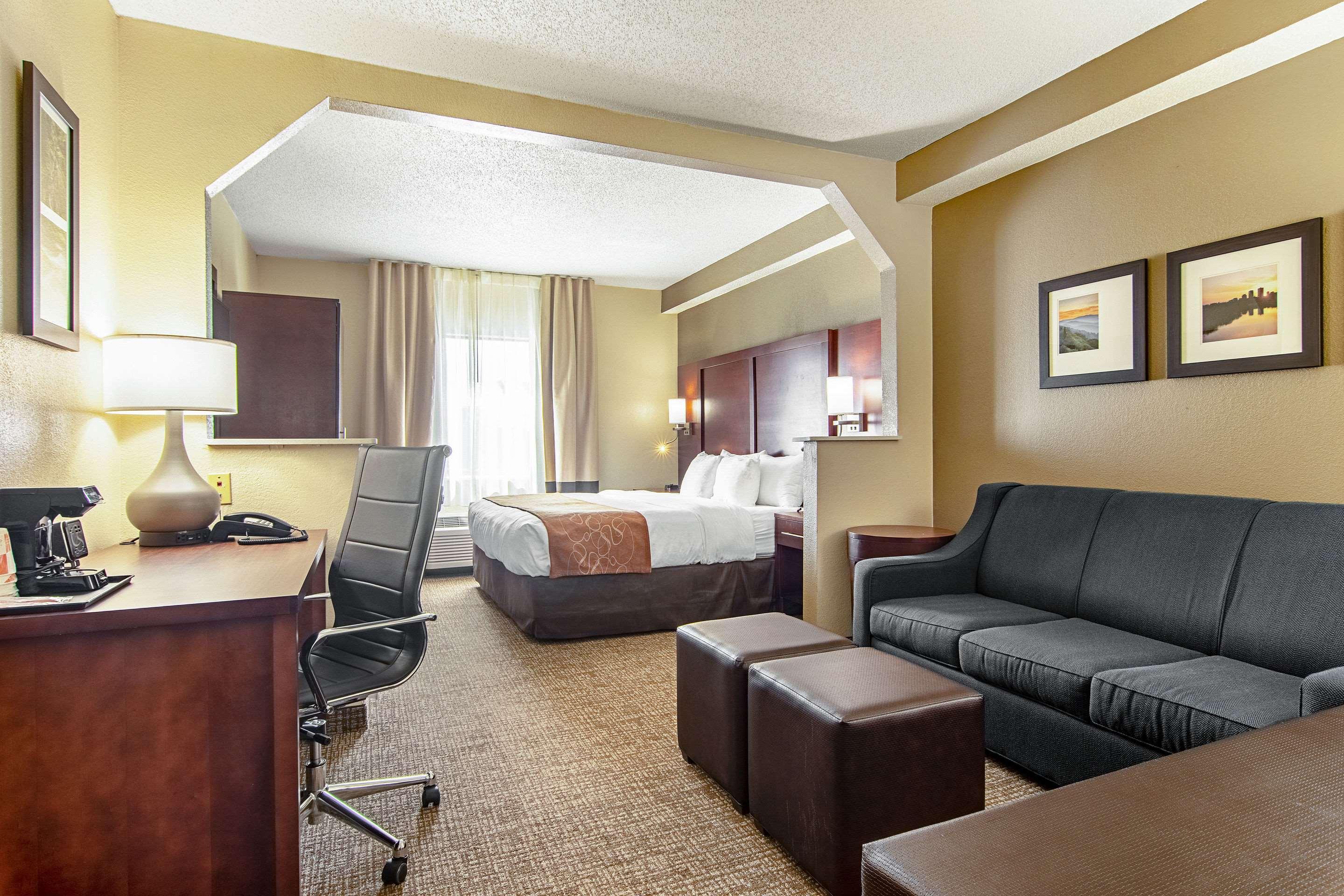 Comfort Suites Knoxville Airport Алкоа Екстериор снимка