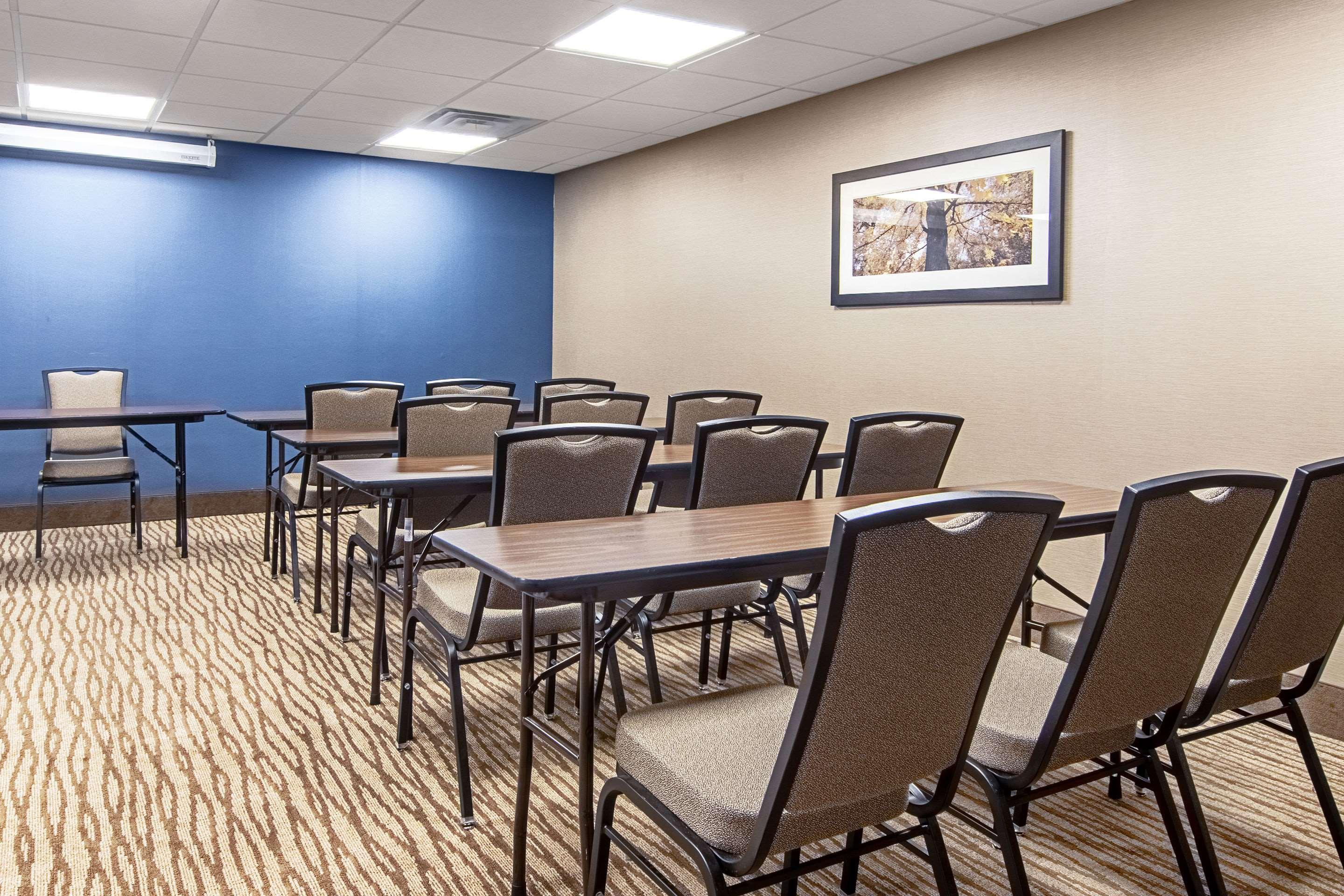 Comfort Suites Knoxville Airport Алкоа Екстериор снимка