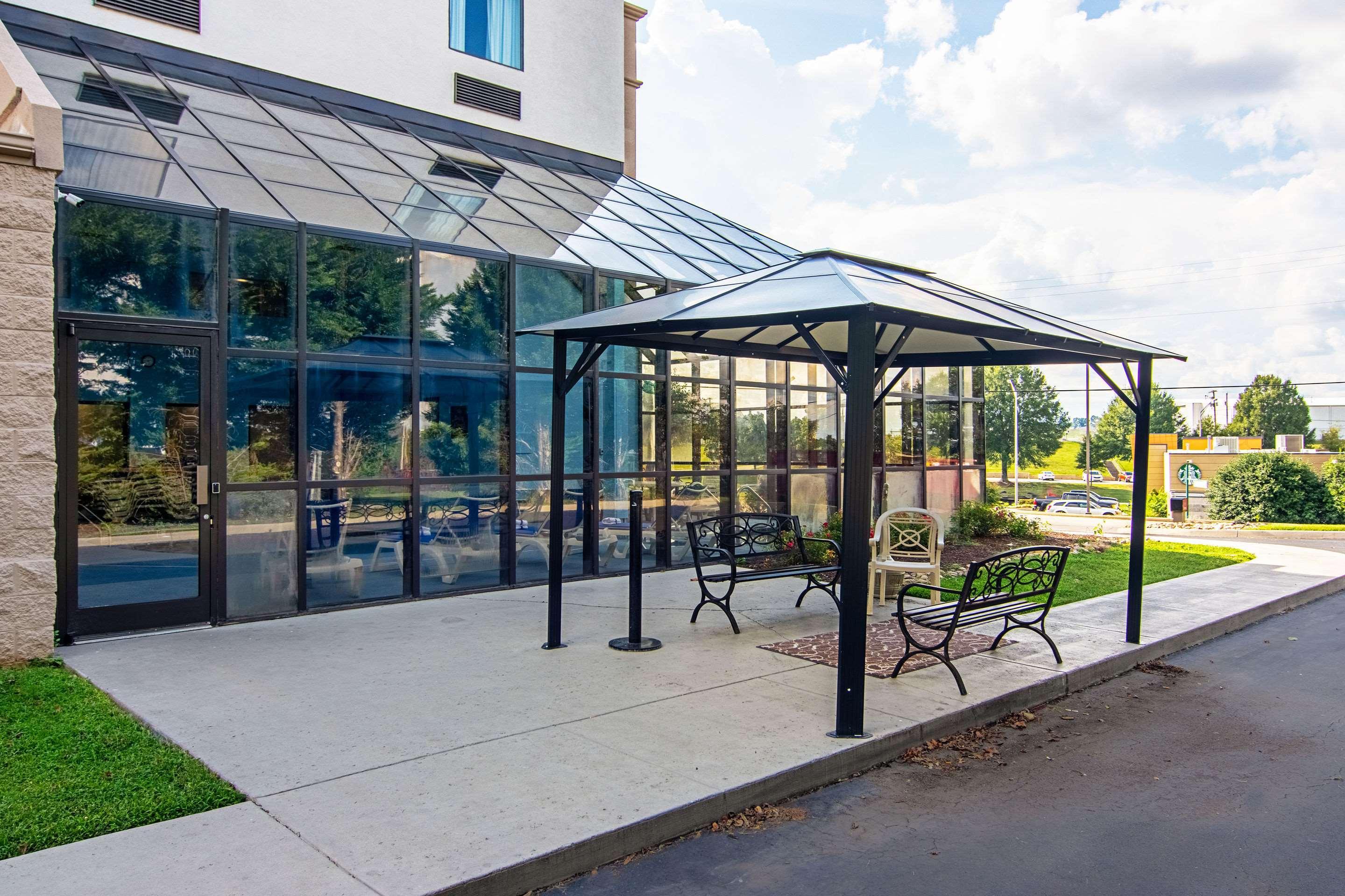 Comfort Suites Knoxville Airport Алкоа Екстериор снимка
