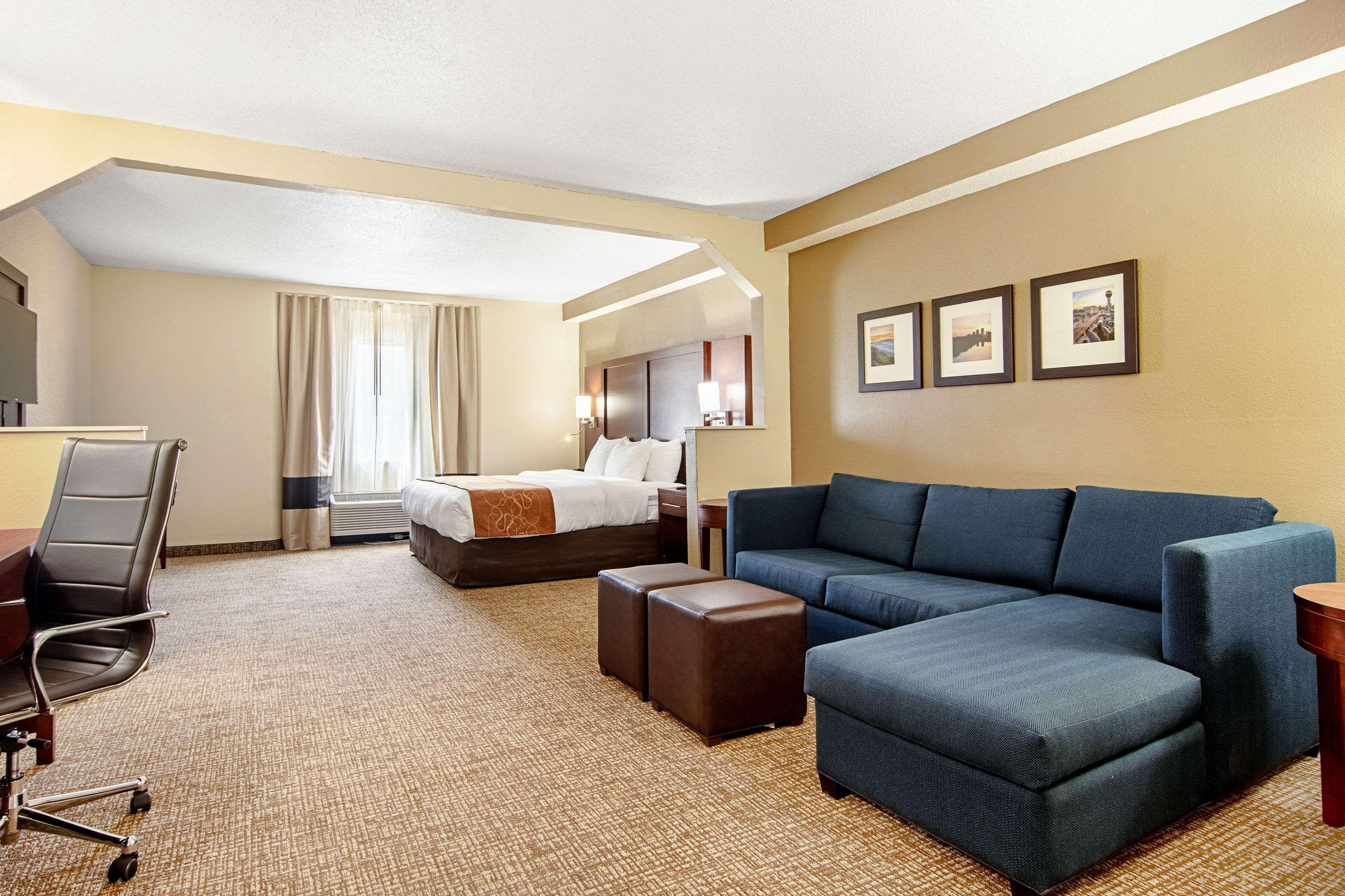 Comfort Suites Knoxville Airport Алкоа Екстериор снимка